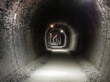 s-tunnel.jpg